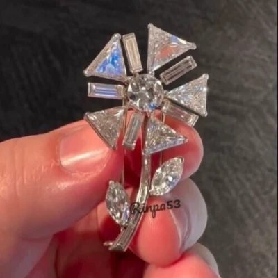 Mujer Multi Forma Circonita Cúbica Elegante Broche Flor Chapado en Oro Blanco Plateado Foto 1 de 4