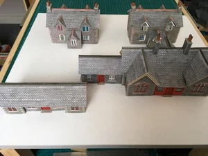 Job lot Metcalfe 00 Gauge Buildings Settle Station etc - Picture 1 of 9