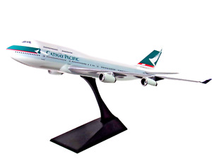 Cathay Pacific Boeing 747-400 Desk Top Display Model Scale 1/130