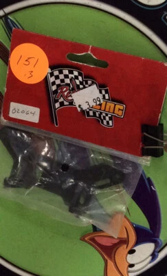 REDCAT RACING 02064 REAR BODY MOUNT for: Lightning NEW USA SHIPPED - Image 1 of 3