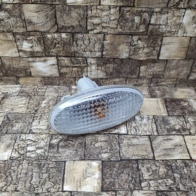 Mazda 6 Kombi GG/GY Bj. 2005 Blinker Seitenblinker Klar Hell Weiß Stanley P2829 - Bild 1 von 2