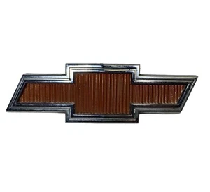 Vintage 1967-68 Chevrolet Pickup Bowtie Grill Emblem Badge P-3893742 C-1 OEM Red - Picture 1 of 7