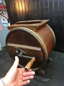 Batidora de mantequilla de mesa de manivela de barril de madera antigua, grande primitiva de 14,5 pulgadas - Imagen 1 de 10