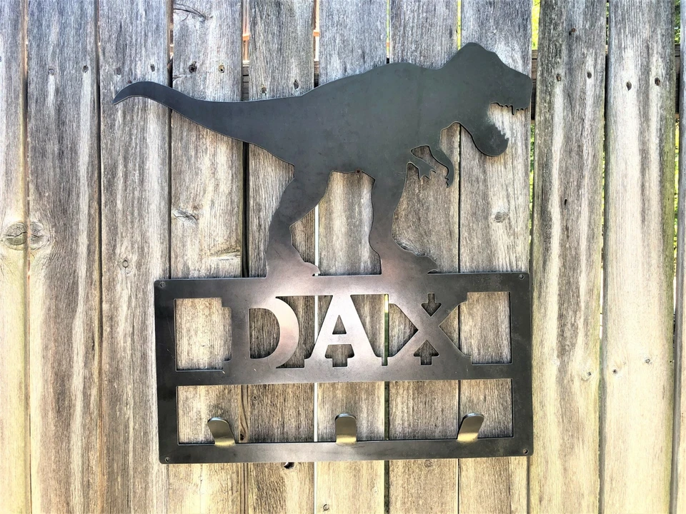 Colgador de abrigo personalizado con nombre personalizado de dinosaurio de metal T-Rex habitación de niños niños Pla Foto 1 de 4