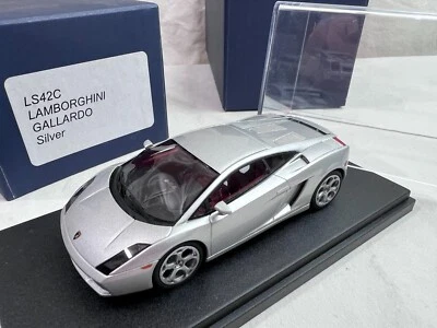 1/43 Look Smart Lamborghini Gallardo Silver Windshield Wavy - Image 1 of 4
