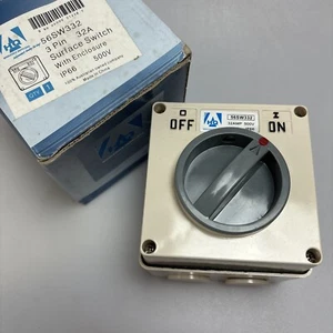 32A AMP Single Phase 3 Pin Surface Switch Waterproof Power Point IP66 500v NEW - Picture 1 of 5