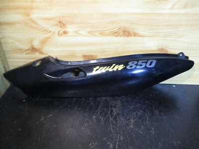 Carénage Arrière Droit Yamaha 850 TDM 4TX - Photo 1/4