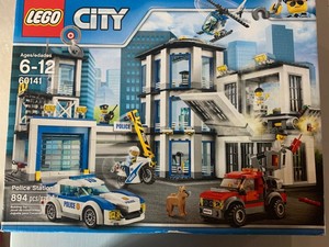 montaña comisaria de policia lego