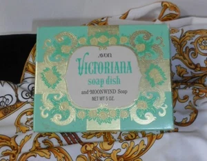 AVON VICTORIANA GREEN MARBLE SOAP DISH & MOONWIND SOAP, ORIGINAL 1971, IN BOX! - Picture 1 of 12