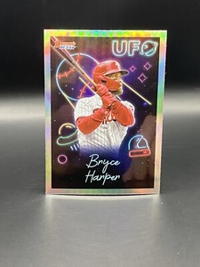 2022 Bowman’s Best Baseball Bryce Harper UFO-10 UFO Insert