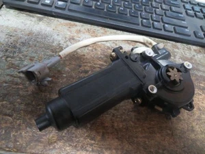 Motor de ventana eléctrica derecha pasajero para 93-97 COROLLA 6312 - Imagen 1 de 2