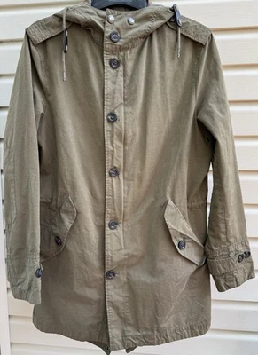 Jaqueta Mango masculina casual cáqui com capuz impermeável corta-vento EUA pequena zíper completo - Imagem 1 de 4