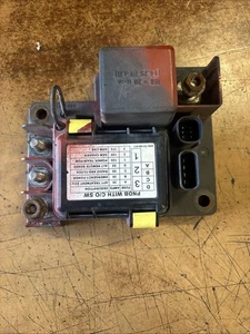 2008-2017 FREIGHTLINER CASCADIA 125 POWER FUSE JUNCTION BOX MODULE OEM - Picture 1 of 5