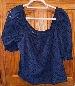 Blusa Top Manga Abullonada Pomander Place Tuckernuck W Grande Azul Marino Ojales Iris - Imagen 1 de 4