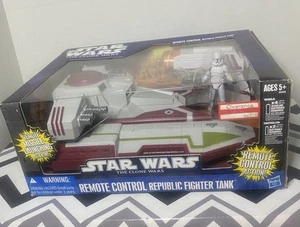 Remote Control Republic Fighter Tank STAR WARS The Clone Wars NEW - Picture 1 of 17
