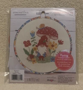 Kit punti croce GNOME DIMENSIONI con cerchio floreale decorativo 6" sigillato - NUOVO - Foto 1 di 2