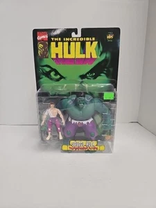 Vtg Incredible Hulk Action Figure “SAVAGE HULK” ToyBiz 1996 Transforming Action - Picture 1 of 2