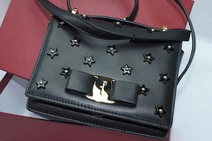 New Salvatore Ferragamo Women's Bag Ginny Black Crossbody Clutch Hobo - Picture 1 of 12