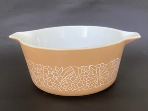 VTG PYREX  Woodland Brown 1 1/2 Quart Tab Handle #474-B Baking / Casserole Dish - Picture 1 of 4