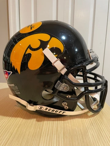 1990's Iowa Hawkeyes BIG 10 Pro Air II football helmet ANF Farmers decals Cover