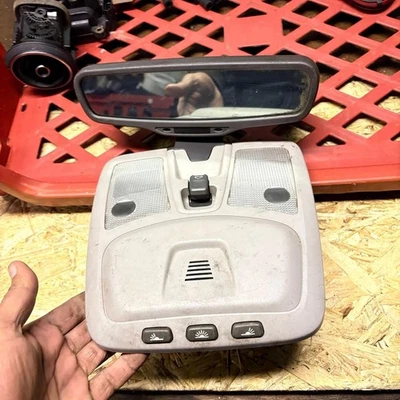 VOLVO S60 (2000–2009) INTERIOR REAR VIEW MIRROR WITH LIGHT 30669623 - Image 1 of 4