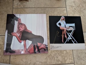 Sabrina Carpenter SIGNED LP Man's Best Friend LIGHT BLUE COLORED Vinyl IN HAND - Foto 1 di 8