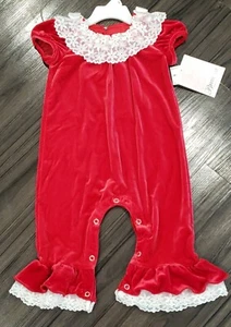 NUEVO Mameluco Bonnie Jean Bebé Niñas Terciopelo Rojo Encaje Volantes 1 Pieza Talla 18 mos - Imagen 1 de 3