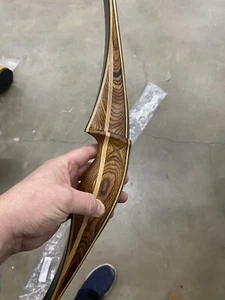 Old Mountain Traditional Wood Long Bow 60“ 55 LB Hunting Archery (left Hand) - Picture 1 of 9
