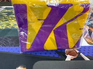 LOS ANGELES LAKERS FLAG 3X5 BANNER 3 X 5 NEW IN ORIGINAL PACKAGE - Picture 1 of 2