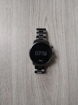 Fossil Q Explorist HR 4. Generation Smartwatch für Herren - Grau (FTW4012) - Bild 1 von 4