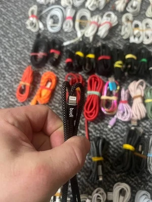 JOBLOT  100 Apple iPhone USB-C to Lightning Charging Cable  - Image 1 of 3