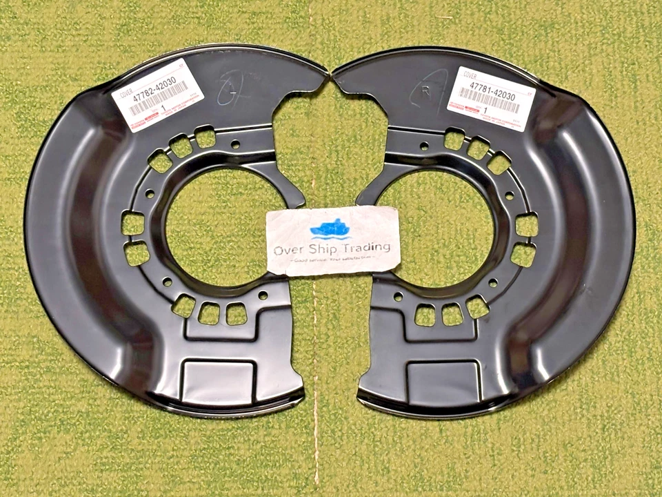 Toyota Genuine RAV4 2001-2005 Front Disc Brake Dust Cover Left Right Pair OEM - Image 1 of 4