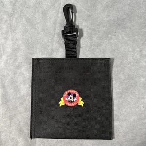 Disney Cast Members Exclusive Mickey Pin Trading Logo Apron Clip Mint Cond HTF - Picture 1 of 2