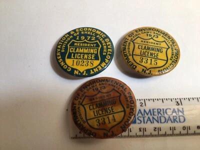 Lot Of 3 NJ Resident Clamming License Buttons 1972 & 1973 NJ Conservation  - Image 1 of 4