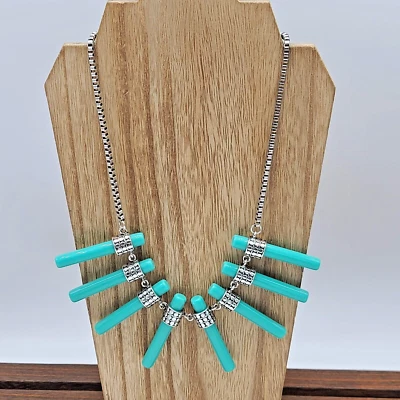 7 Charming Sisters"Nothing Compares"Silver Box Link & Turquoise Acrylic Necklace - Image 1 of 4