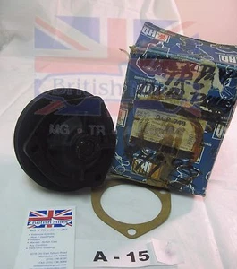 TRIUMPH WATER PUMP BY QUINTON HAZELL OF GREAT BRITIAN - Imagen 1 de 4