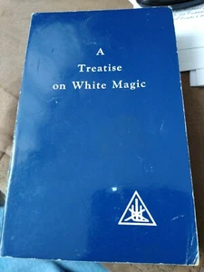 A Treatise on White Magic or The Way of the Disciple - Picture 1 of 3