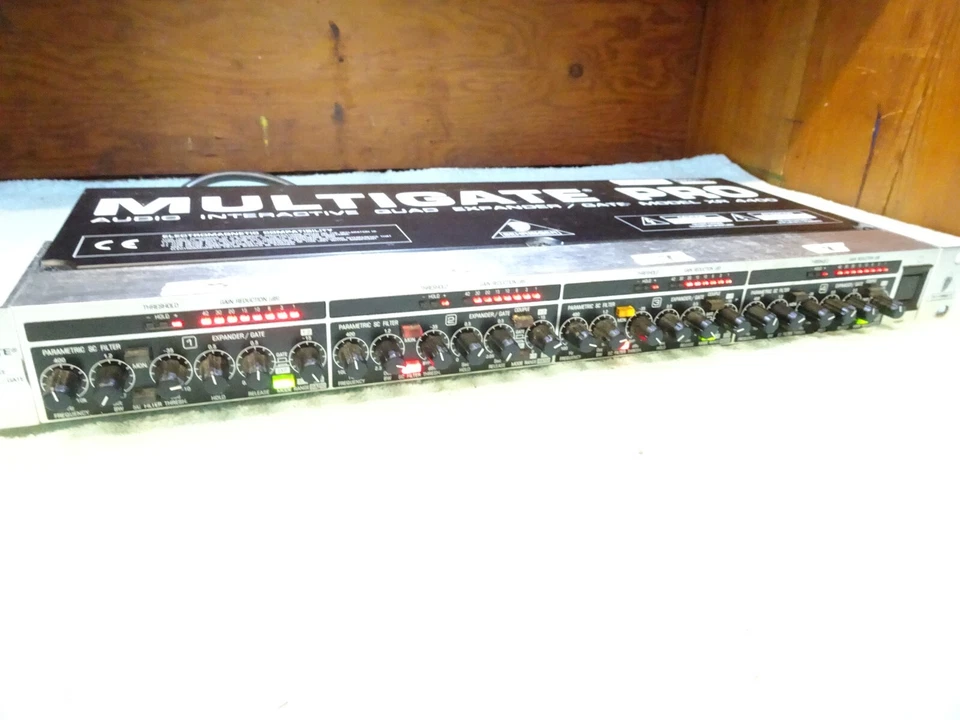 BEHRINGER MULTIGATE PRO XR4400 4-Chan Audio Interactive Quad Expander/Gate, - Image 1 of 4