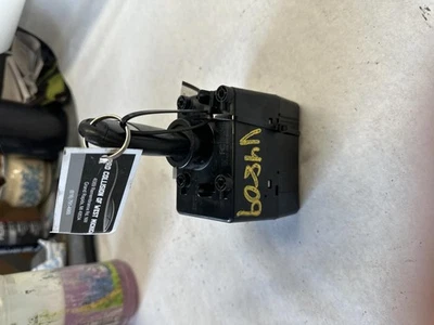 二手点火开关 适合:2013 克莱斯勒 Town & Country Ignition 带远程星星 — 第 1/4 张图片