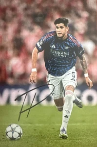 Arsenal Piero Hincapie handsigniertes 6x4 Foto - Bild 1 von 1