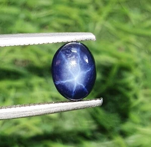Cabochon ovale zaffiro stella blu 1,96 ct 6 raggi coltivato in laboratorio pietra preziosa sfusa 8x6 mm - Foto 1 di 5