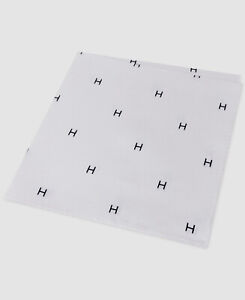 $44 Tommy Hilfiger Men's White Solid Logo Silk Pocket Square Handkerchief