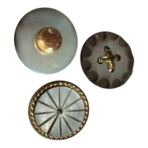 Vintage Mid Century Pearl Buttons Pattern Designs, Spoked Wheel, Gold Accents - Picture 1 of 2