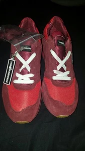 The hunderts Scully Wildleder Turnschuhe Rot Größe UK8 US9 - Bild 1 von 6