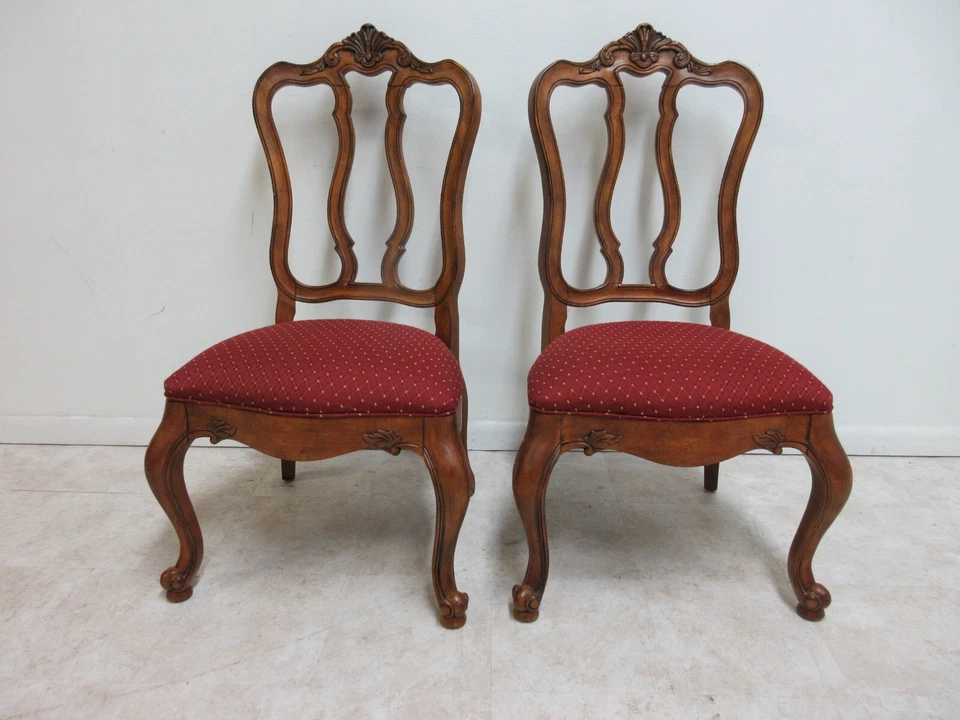 Par de sillas laterales de comedor de campo francés Ethan Allen Toscana C Foto 1 de 4