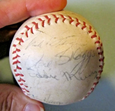 1977 to 1979 Baltimore Orioles Team Signed Baseball Eddie Murray Jim Palmer - Image 1 of 4