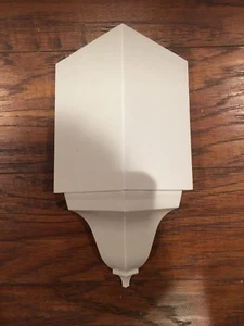 Esquinas de moldeo de corona hechas para una transición de hasta 5 1/2". - Imagen 1 de 3