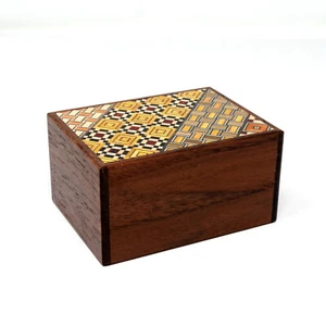 Rompecabezas Caja Japonesa 3 Soles 12 Pasos Nogal/Yosegi - Hecho a Mano Tradicional - Imagen 1 de 5