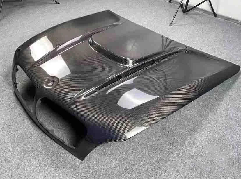 Cubierta de tapa del capó delantero de fibra de carbono para BMW X5 E70 X6 E71 2008-2014 Foto 1 de 4