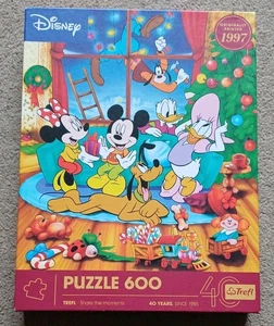 Trefl Disney Mickey Mouse and Friends 600 Piece Jigsaw Puzzle Import New Release - Picture 1 of 8